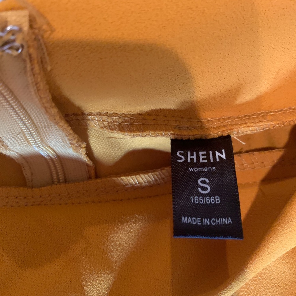 FASHIONABLE pants - Picture 3 of 3